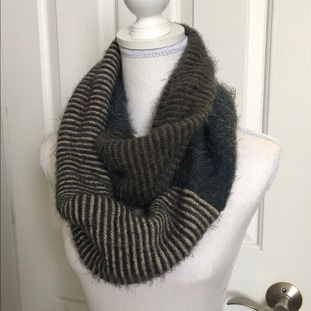 Infinity scarf for fall